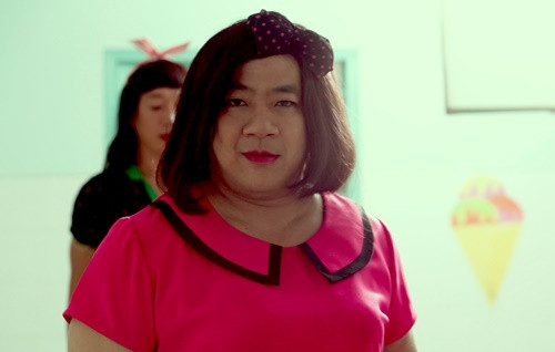 Em nhờ cô về phụ coi bé 19th cho ba mẹ ở quận 5.