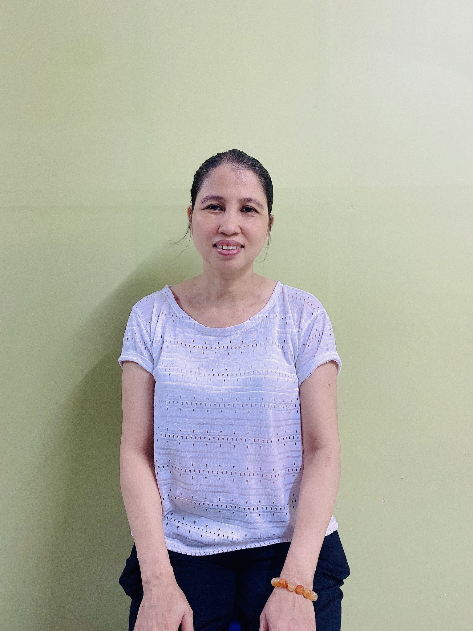 Chị Thủy đang tìm việc bao ăn ở lại ạ