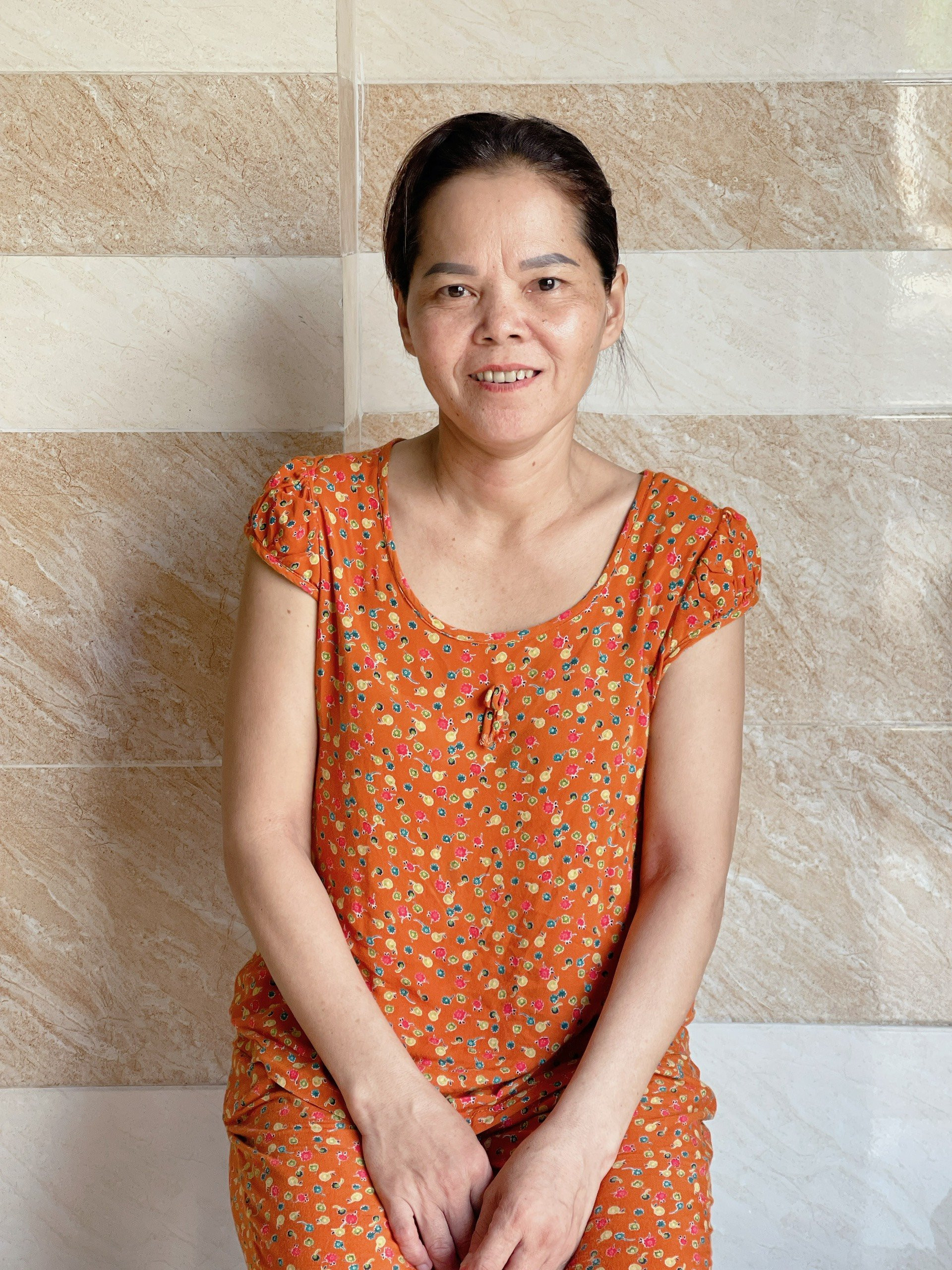 Chị Phượng 51 tuổi quê Trà Vinh mong muốn nhận được một công việc đi làm ngay