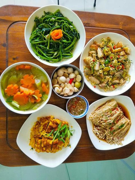 Mẹ đơn thân nhà chỉ có 2 mẹ con, đang cần 1 chị giúp việc dọn dẹp nhà cửa