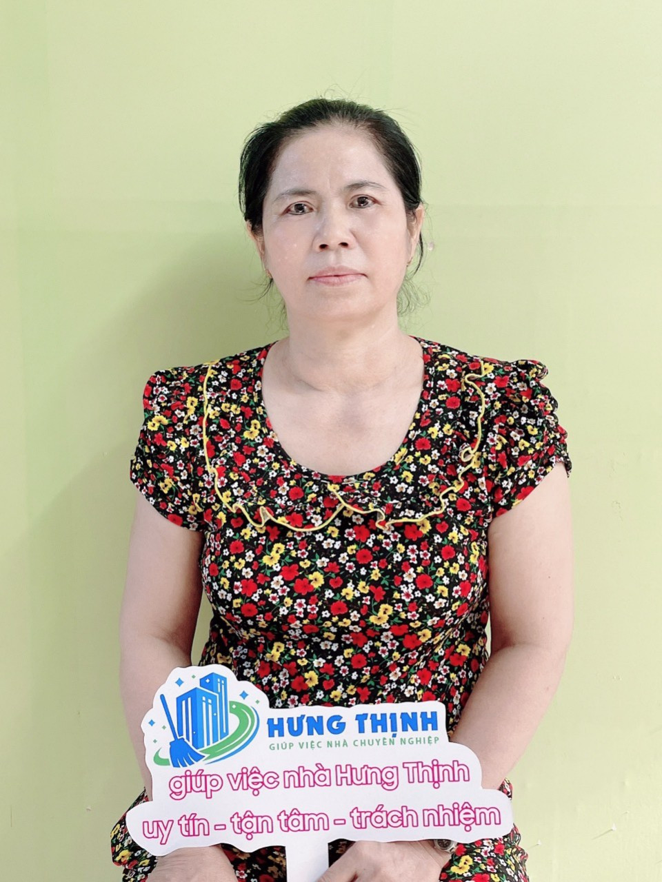 Chị Năm đang tìm việc bao ăn ở lại ạ