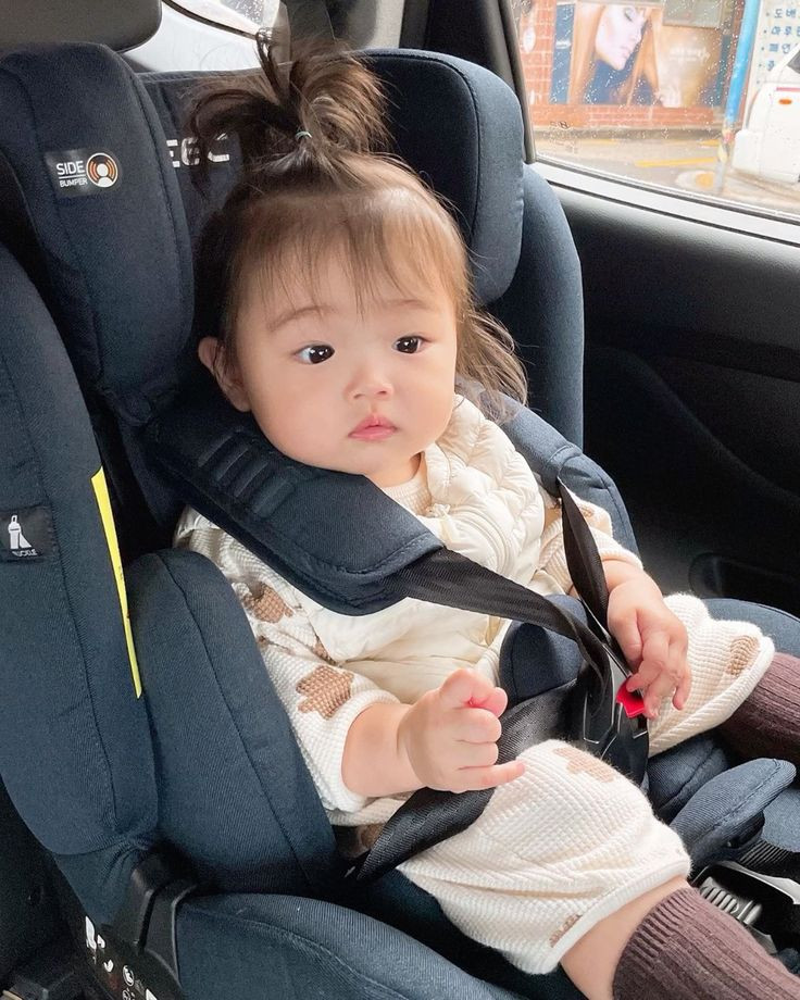 Cần một chị chăm bé 8 tháng ở ngay ngã tư ga