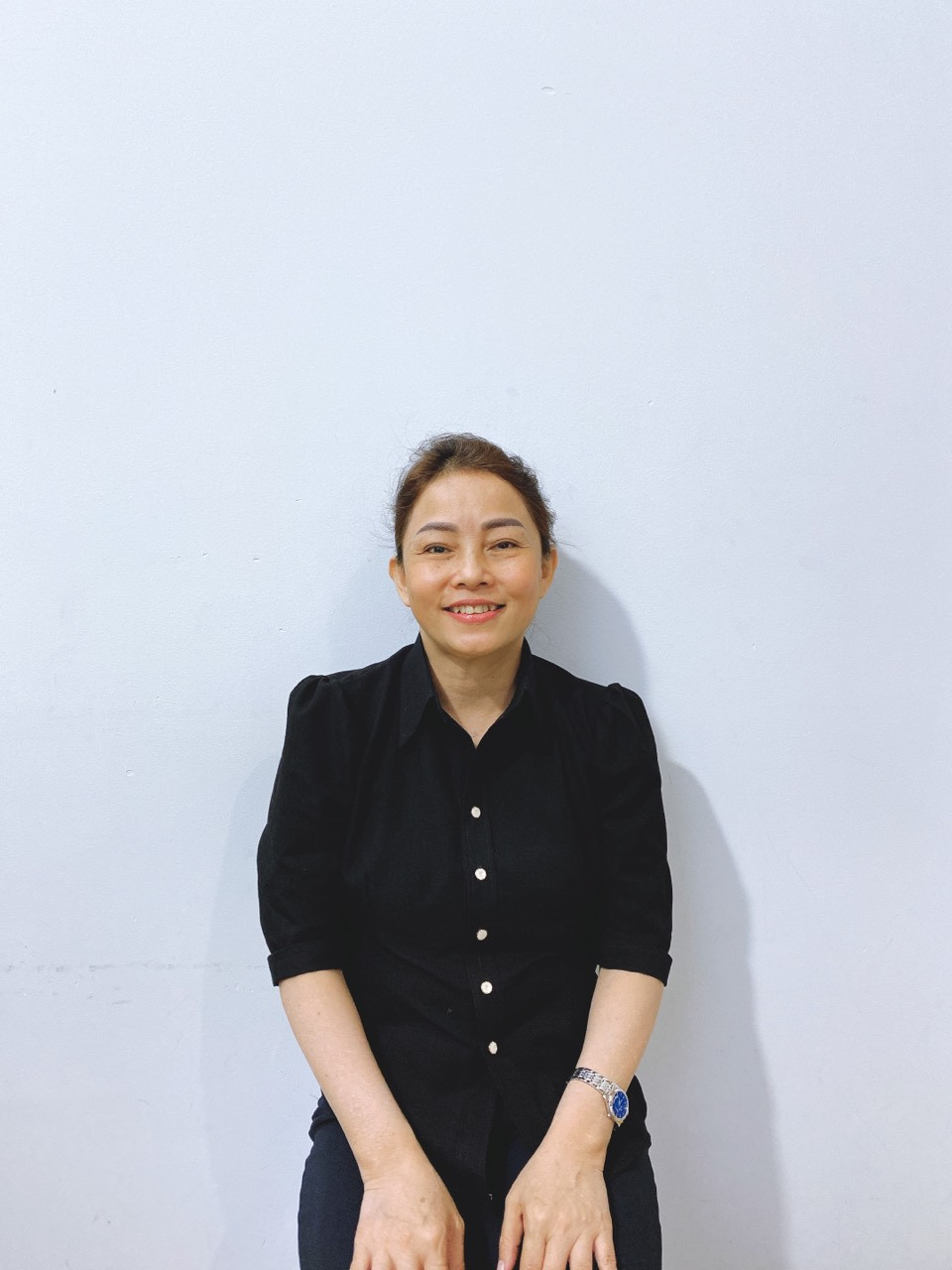 Chị Liên hiền lành thích chăm em bé từ nhỏ đến lớn, đảm đang việc bảo mẫu