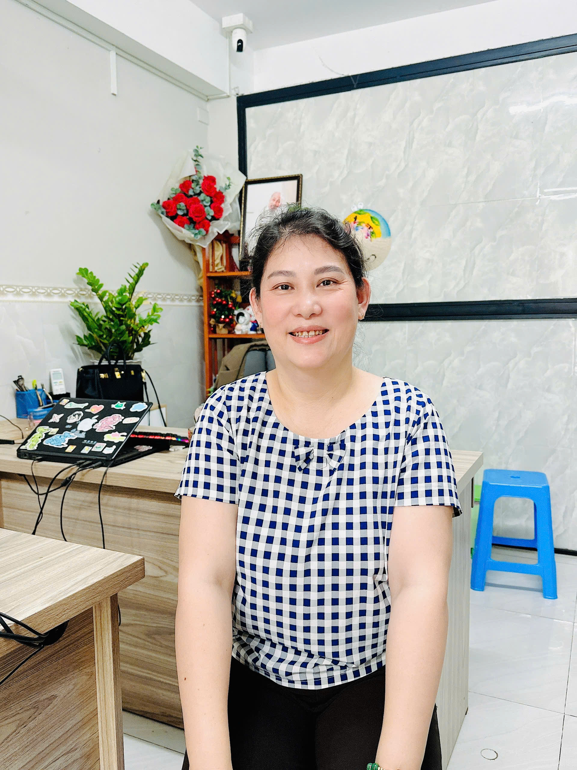 Chị Lê Thị Hiền, sinh năm 1979, quê Hà Tĩnh – GIÚP VIỆC NHÀ, CHĂM BÉ