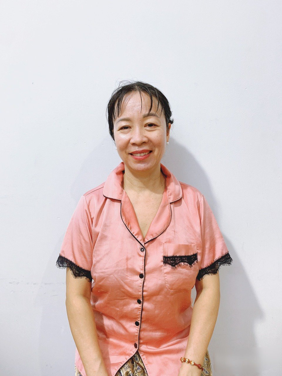 CÔ QUÊ MIỀN TRUNG CHỊU THƯƠNG CHỊU KHÓ, SẴN SÀNG NHẬN ĐI TỈNH LÀM VIỆC.