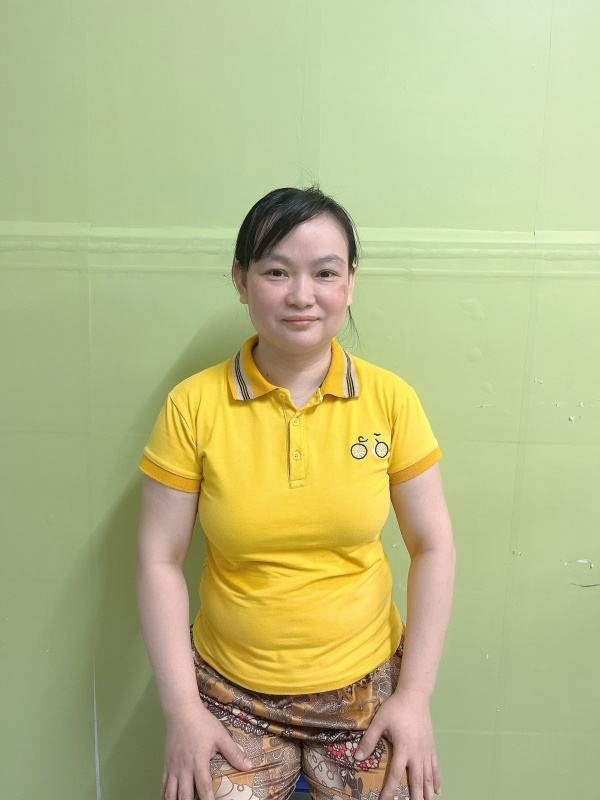 Em đang tìm việc cho c gái em ạ