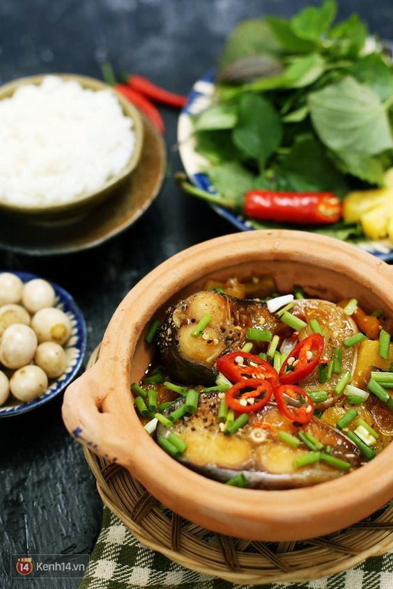 Gia đình bố đơn thân cần tuyển chị giúp việc ăn ở lại tại Q1 hcm.