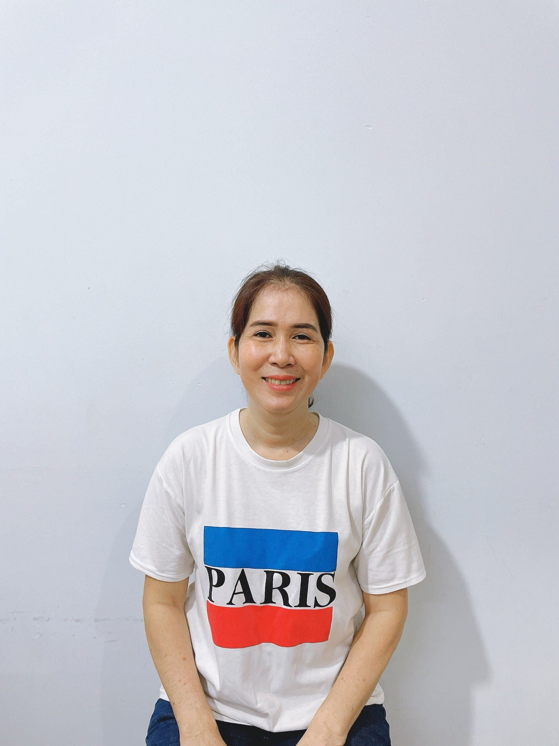 Chị chuyên giúp việc nhà nấu ăn và chăm bé