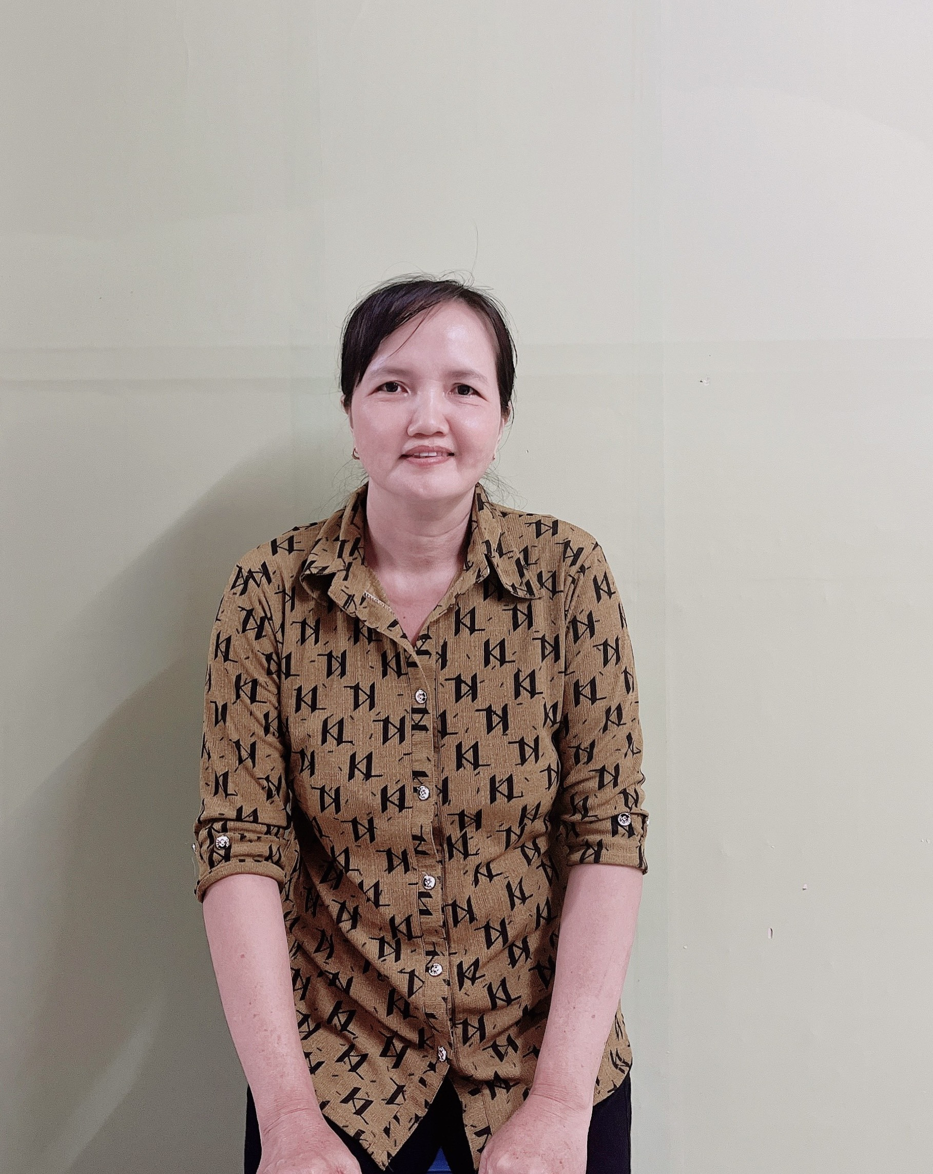 Chị Nguyễn Thị Hạnh sn 1974 quê Vĩnh Long - GIÚP VIỆC NHÀ, CHĂM EM BÉ TỪ 6 THÁNG TUỔI TRỞ LÊN