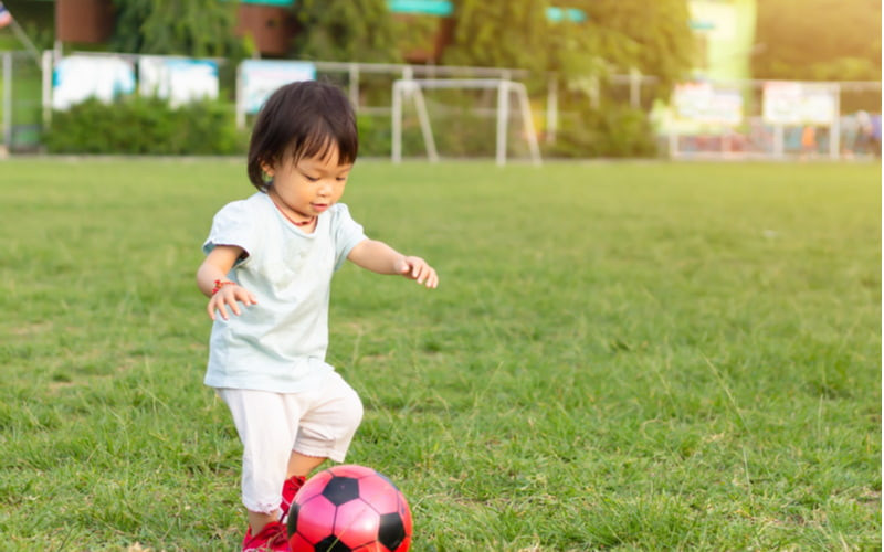 TÌM CHỊ GIÚP VIỆC NHÀ, PHỤ CHĂM BÉ - BAO ĂN Ở