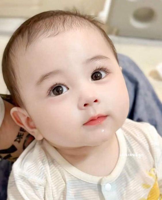 Tuyển gấp chị chăm em bé 2 tháng bao ăn ở tại bình tân.