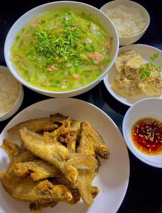 Tuyển Chị Giúp Việc Làm Ở Lại, Ổn Định Nhà Chỉ Có 2 Người Ở Quận Tân Bình.