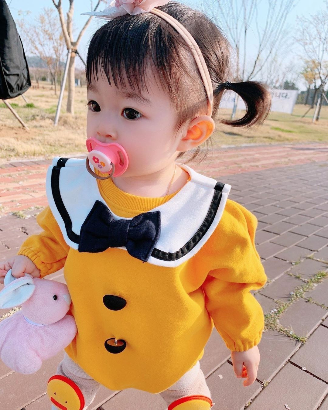 Tuyển gấp 1 chị chuyên chăm bé 4 tháng ở chung cư Phú Mỹ Hưng Quận 7