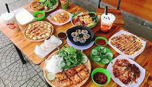 CẦN GẤP CÔ LÀM ĂN Ở LẠI QUẬN 2