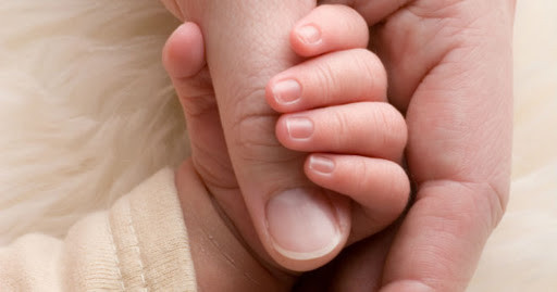 Vợ Chồng Mong Muốn Tìm Được Chị Hiền Lành Biết Chăm Bé 3 Tháng Lương 10tr ở Chung cư Quận 7