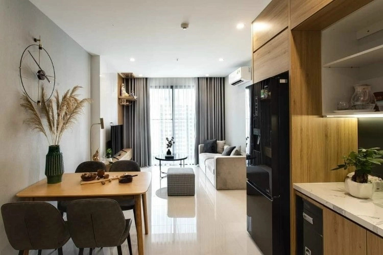 Cần cô giúp việc nhà lương 11 triệu ở chung cư Vinhomes Tân Cảng-Bình Thạnh LƯƠNG 11 TRIỆU