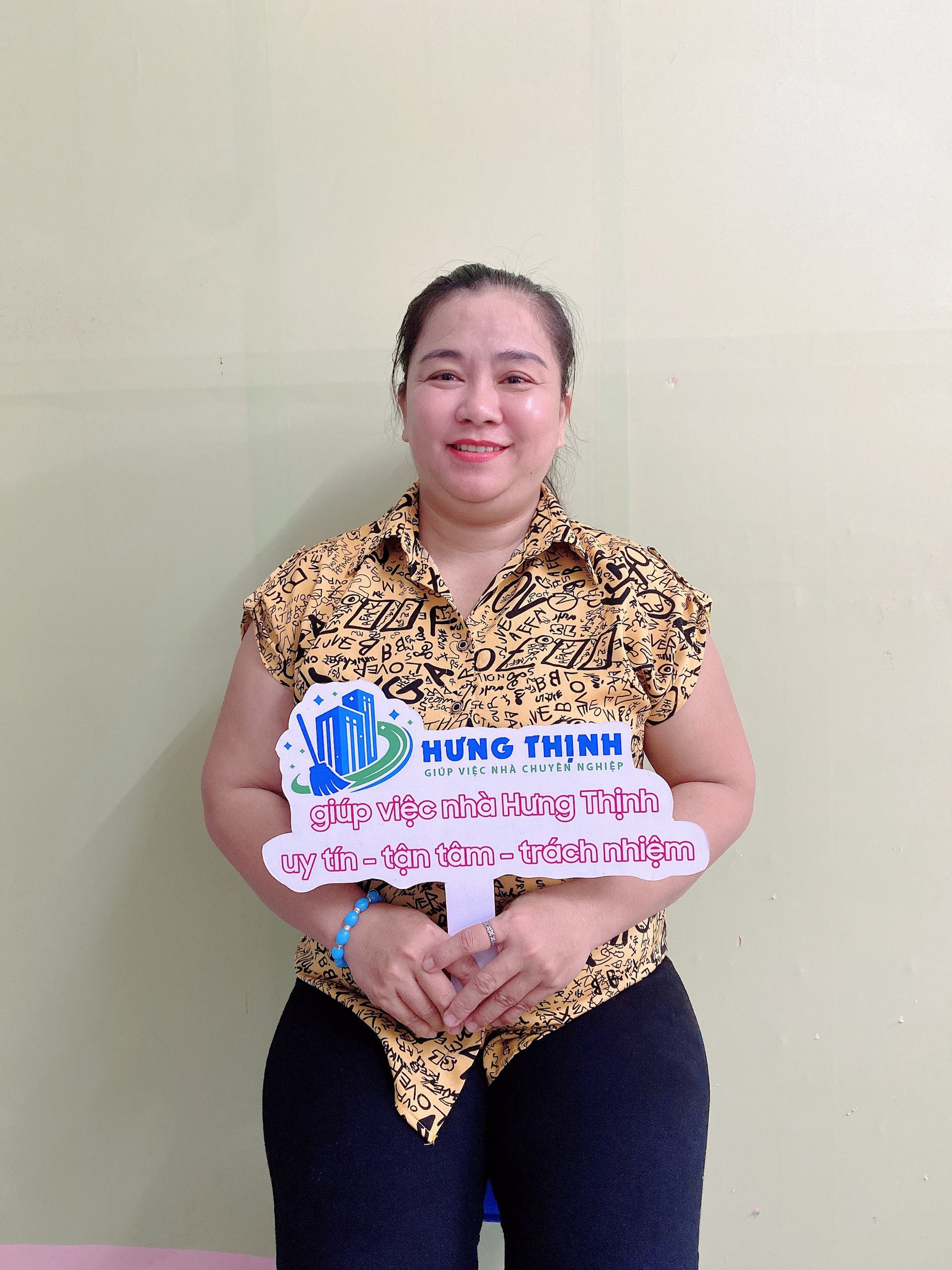 Chị Chuyên Giúp Việc Gia Đình, Chị Đã Có 13 Năm Kinh Nghiệm Đi Làm Ở Sg Và Bình Dương