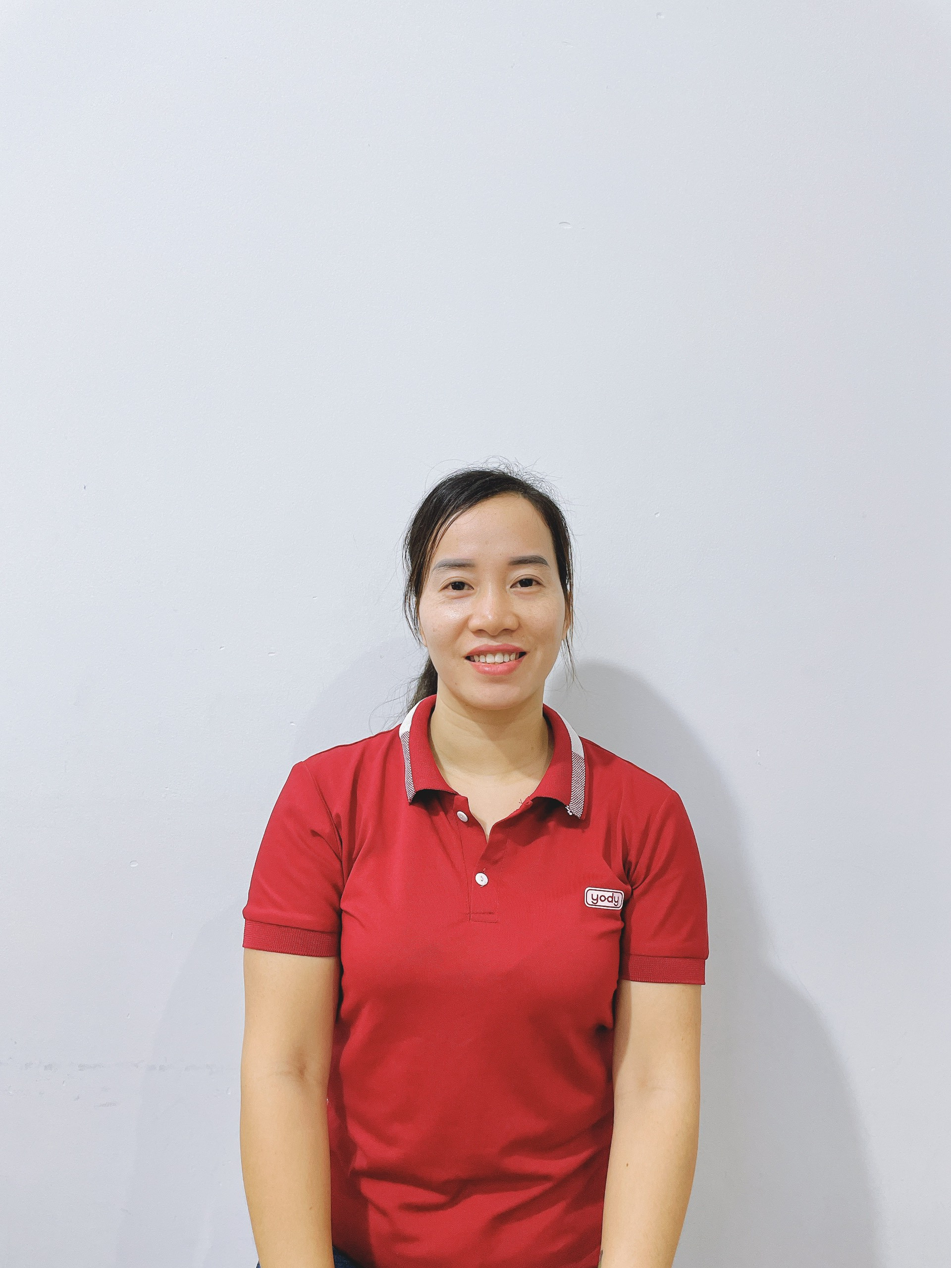 Chị Cánh – Năm sinh 35 tuổi Giỏi việc nhà, nấu ăn ngon