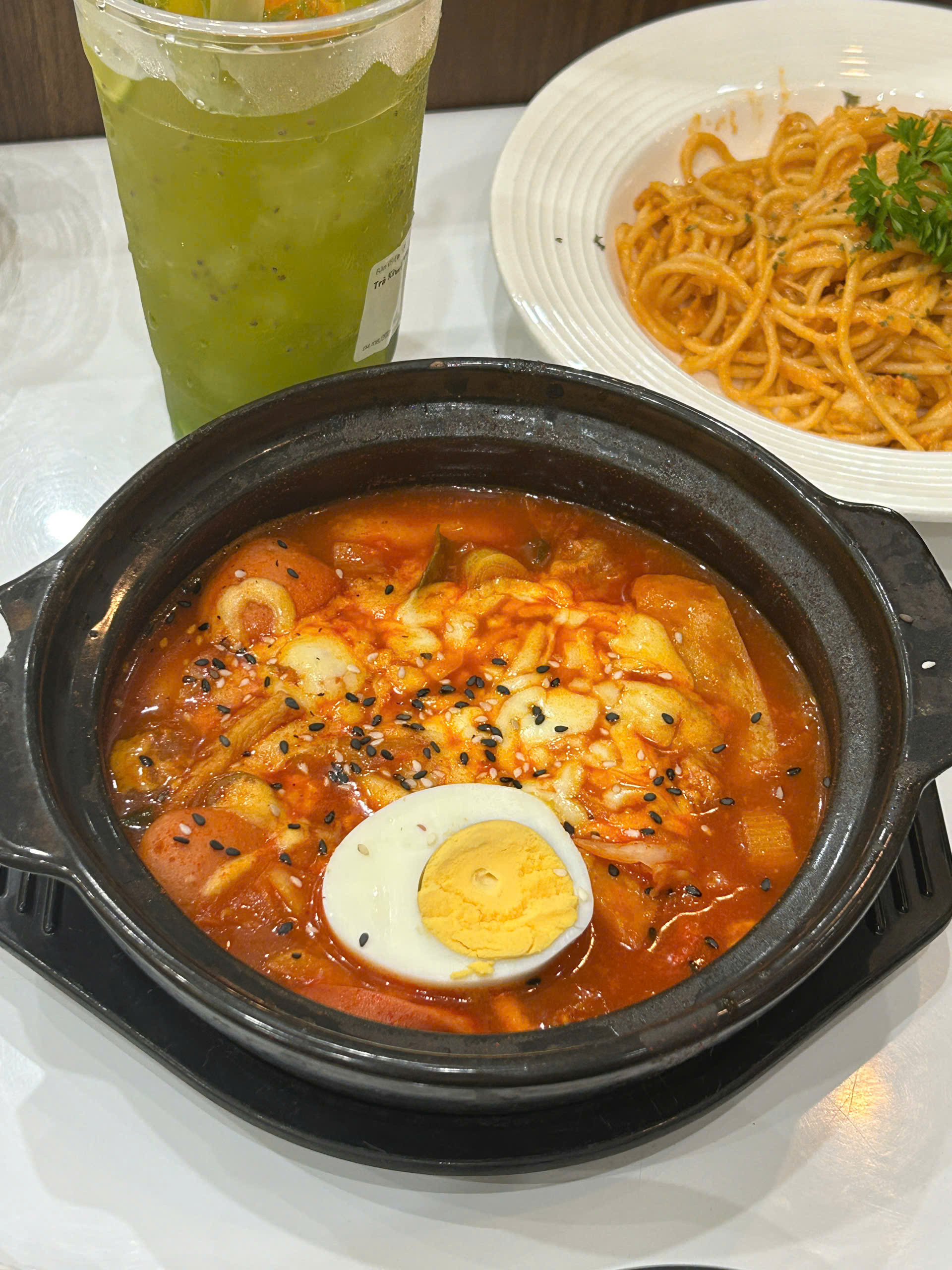 CẦN TÌM TẠP VỤ LÀM TẠI VĂN PHÒNG, XƯỞNG