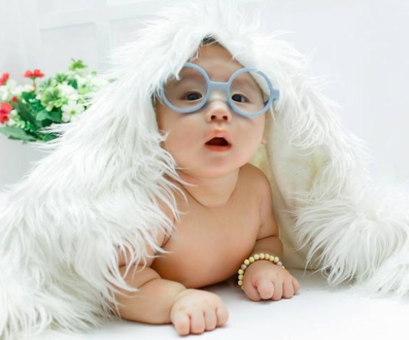 TÌM CHỊ CHUYÊN CHĂM SÓC BÉ LƯƠNG THƯỞNG 13TR