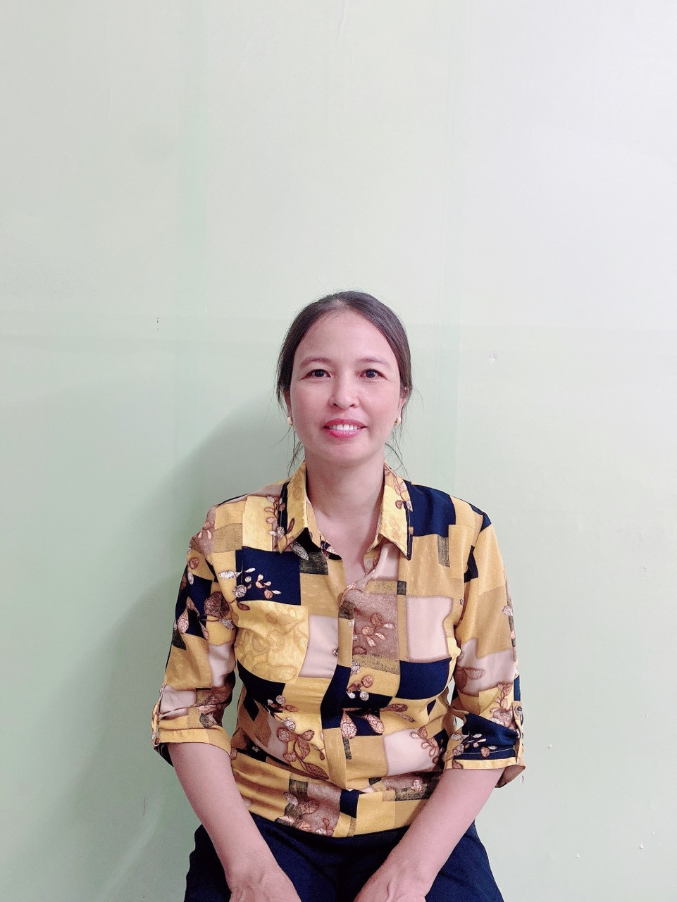 Chị Trần Thị Hoa, sinh năm 1980, quê Đồng Nai, chuyên giúp việc nhà, bảo mẫu