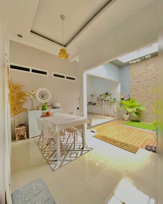 Cần gấp cô giúp việc nhà cho gia đình 3 chị em gái !!!