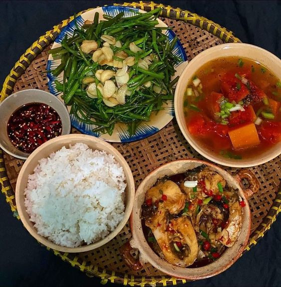 Gần Chợ Bà Chiểu, Gia Đình Tìm Chị Giúp Việc Bao Ăn Ở.