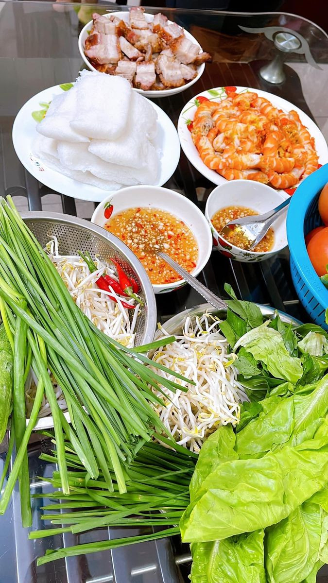 NHÀ 1 LẦU 1 TRỆT , CẦN TÌM GẤP 1 CHỊ GIÚP VIỆC BAO ĂN Ở LẠI LÀM VIỆC TẠI QUẬN TÂN BÌNH