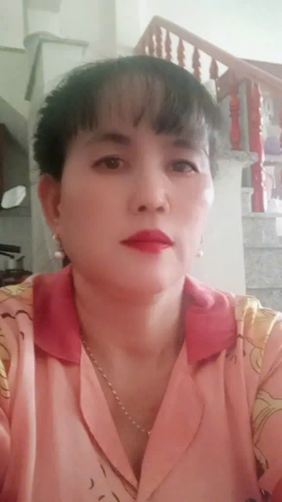 Em tìm việc giúp cô Liễu (46 tuổi) - Cần tìm việc