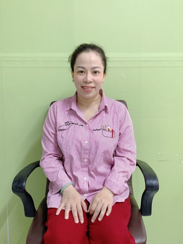 Chị Xuân Sinh Năm 1983 Vĩnh Long, Chị Có 5 Năm Kinh Nghiệm Giúp Việc Nhà , Bảo Mẫu Duy Nhất 1 Nhà