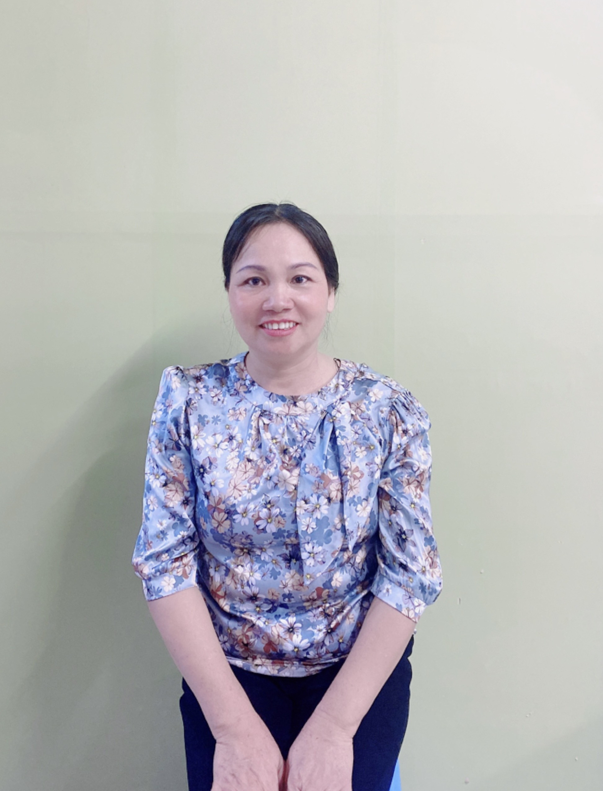 Chị Lê Thị Túc - Sinh Năm 1974 - Người Miền Trung