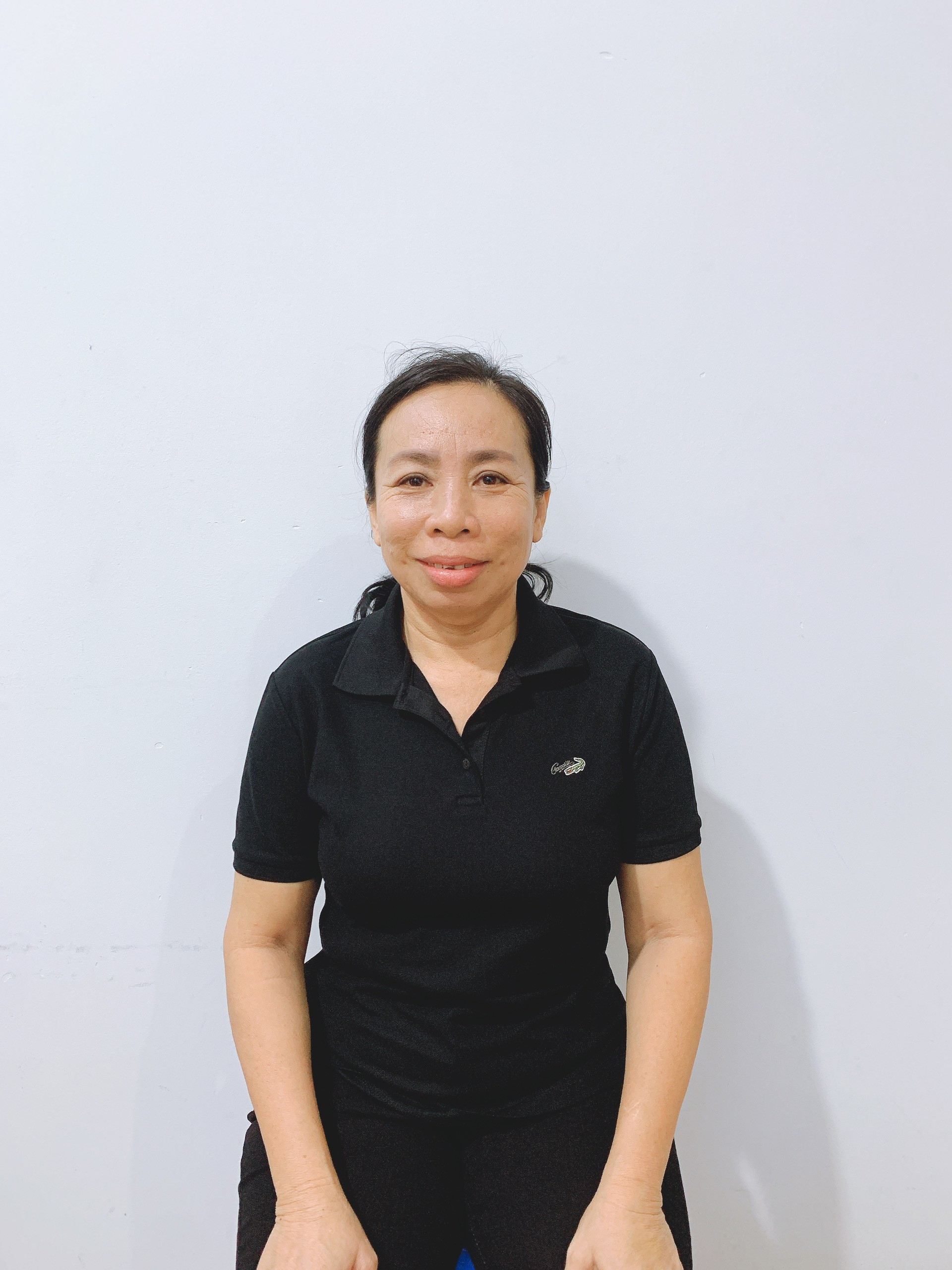 Chị BÌNH sn 1975, người miền Trung đang tìm công việc CHĂM BÉ - LÀM VIÊC NHÀ