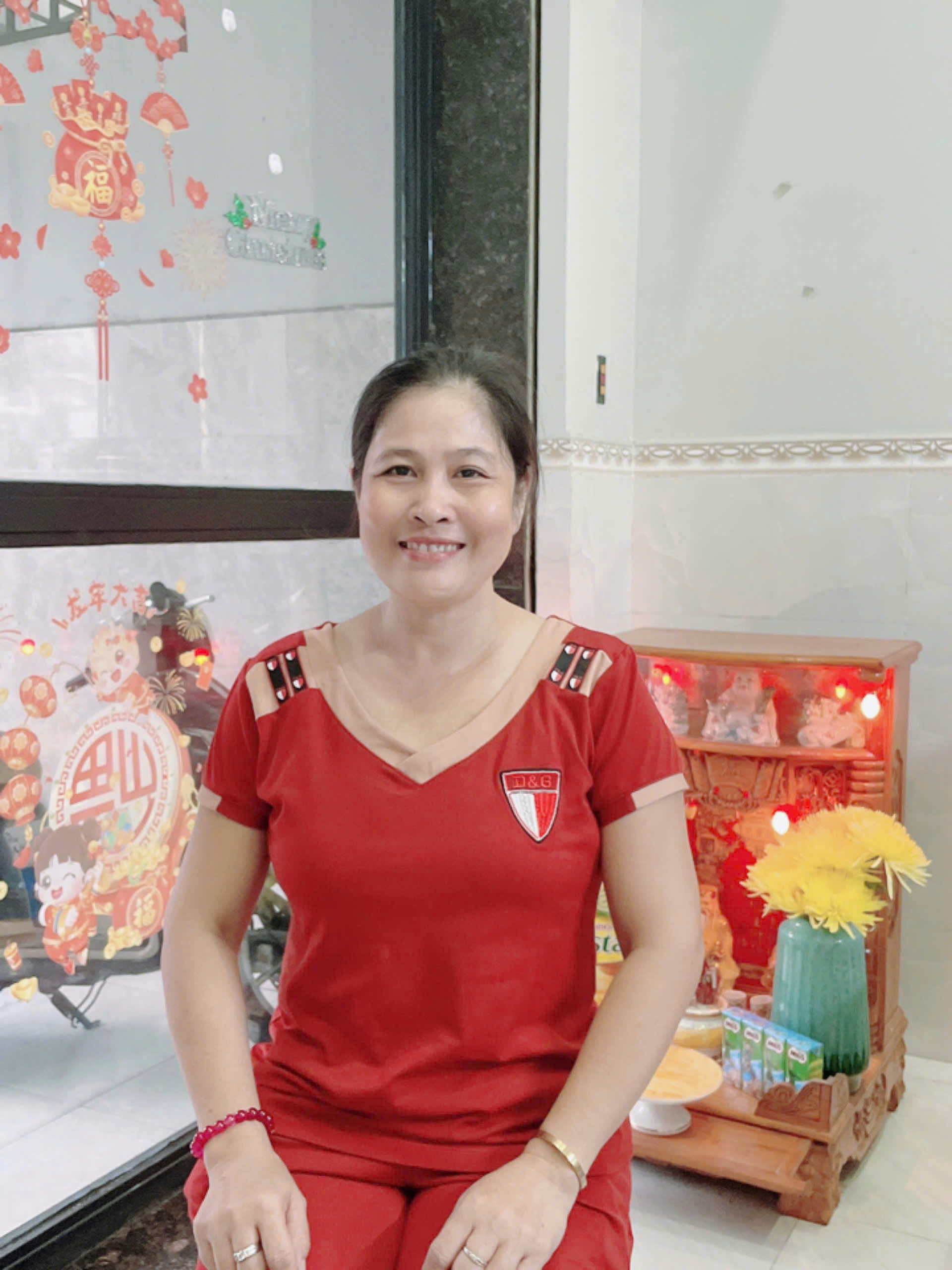 CHỊ KHUYẾN SINH NĂM 1980 QUÊ Ở BẾN TRE, CHĂM BÉ KHÉO GIỎI VIỆC NHÀ