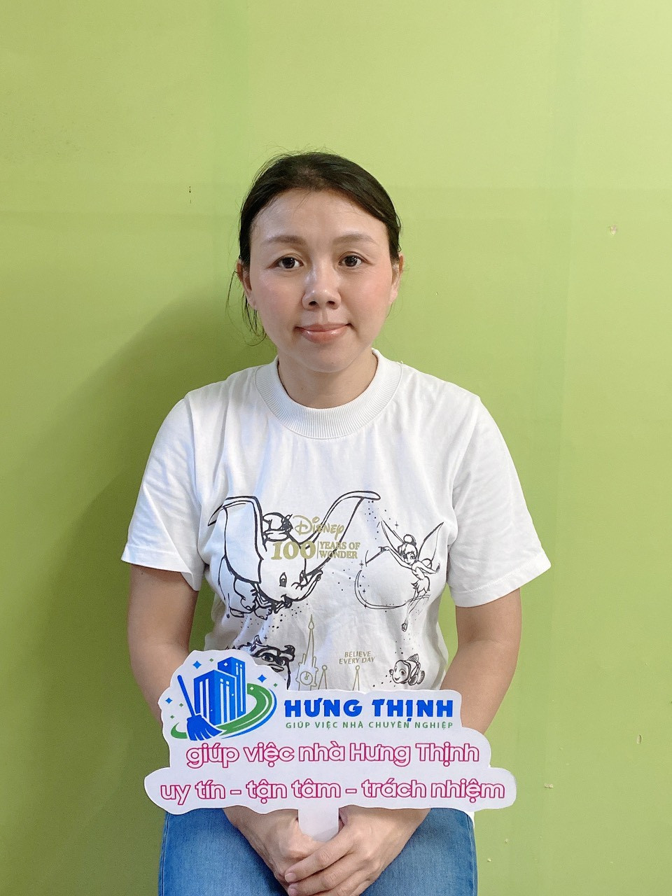 Nhà Mình Có Ai Đang Cần Tìm Người Giúp Việc Không Ạ ?