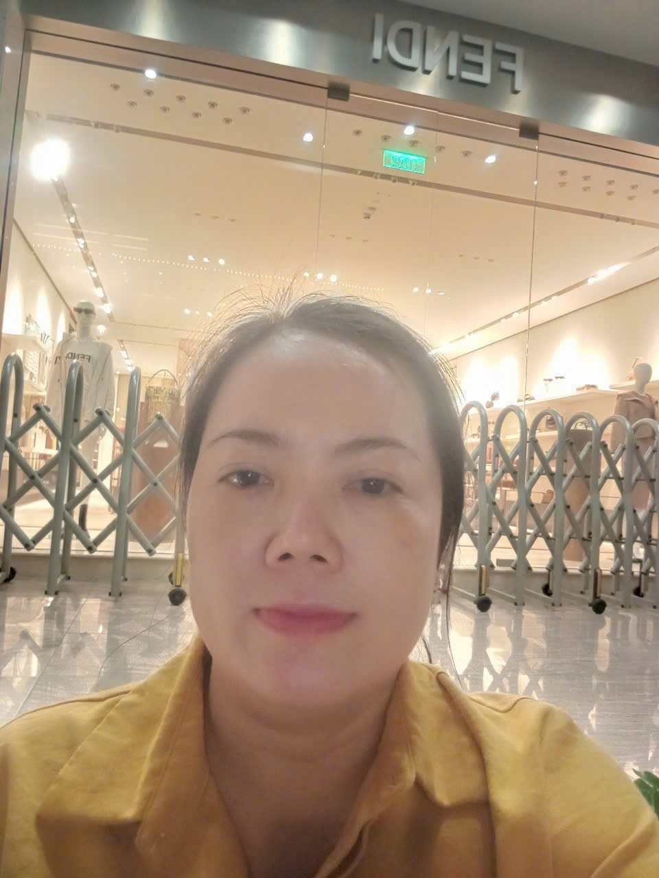 Chị THANH TUYỀN    1982    Quê: Tiền Giang     CẦN TÌM VIỆC