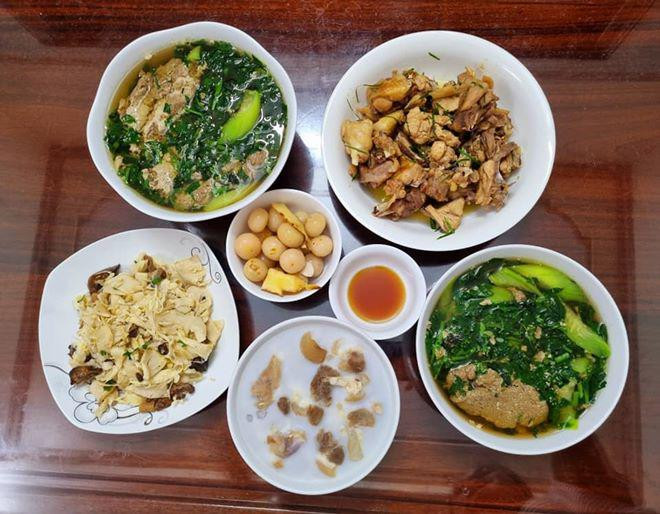 TÌM CHỊ GIÚP VIỆC, ở quận thủ đức , lương 10 triệu