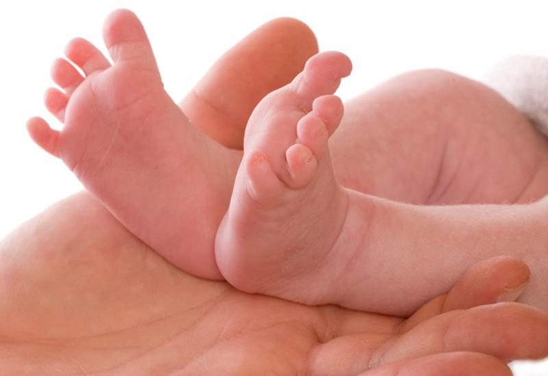 Bé Gái Nay Được 4 Tháng Tuổi Rất Ngoan Cần Chị Chăm Ở Quận 4 Lương 11tr