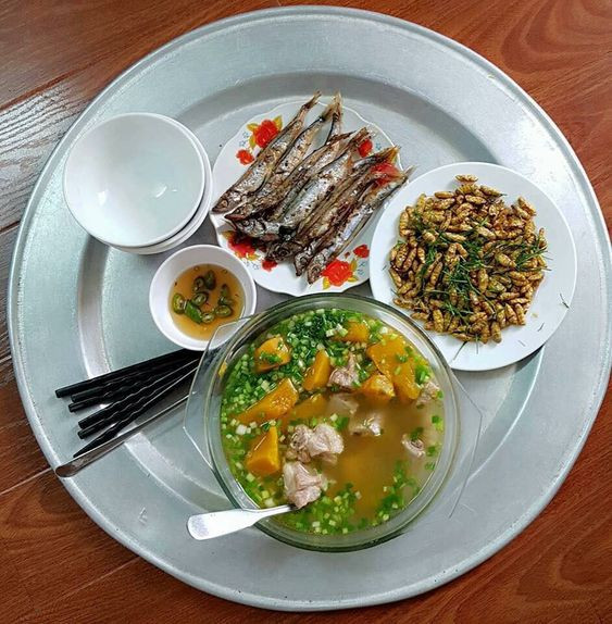 Gia đình ở Quận 5 đi công tác thường xuyên, tuyển chị giúp việc bao ăn ở phụ chăm sóc nhà cửa.