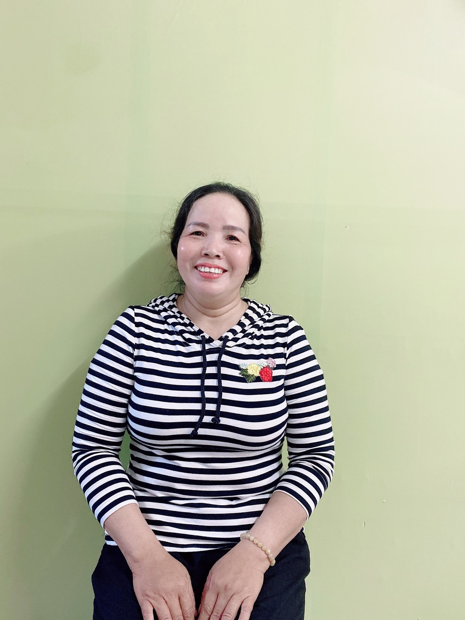 NGUYỄN THỊ QUYÊN SINH NĂM 1973 PHÚ YÊN, CHỊ XIN LÀM CÔNG VIỆC GIÚP VIỆC NHÀ,  CHĂM ÔNG BÀ