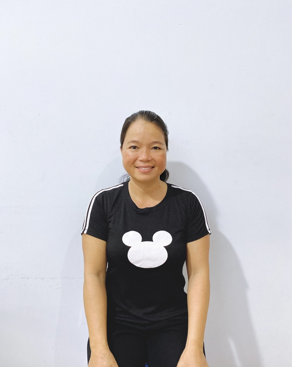 Chị Hằng miền tây chuyên chăm bé rất thích con nít đi làm ổn định không vướng bận gia đình