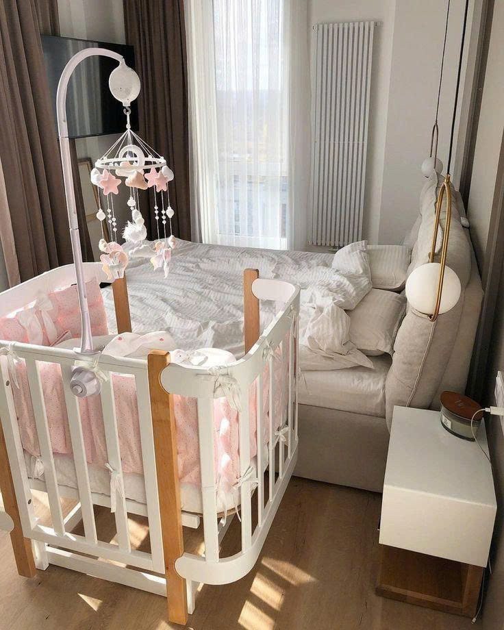 E cần một cô bảo mẫu về chăm bé nhà em được 7 tháng ở nhà 1 trệt 1 lầu