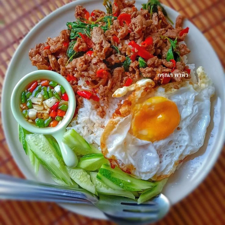 Cô nào chuyên chăm bé giỏi thì alo em nha