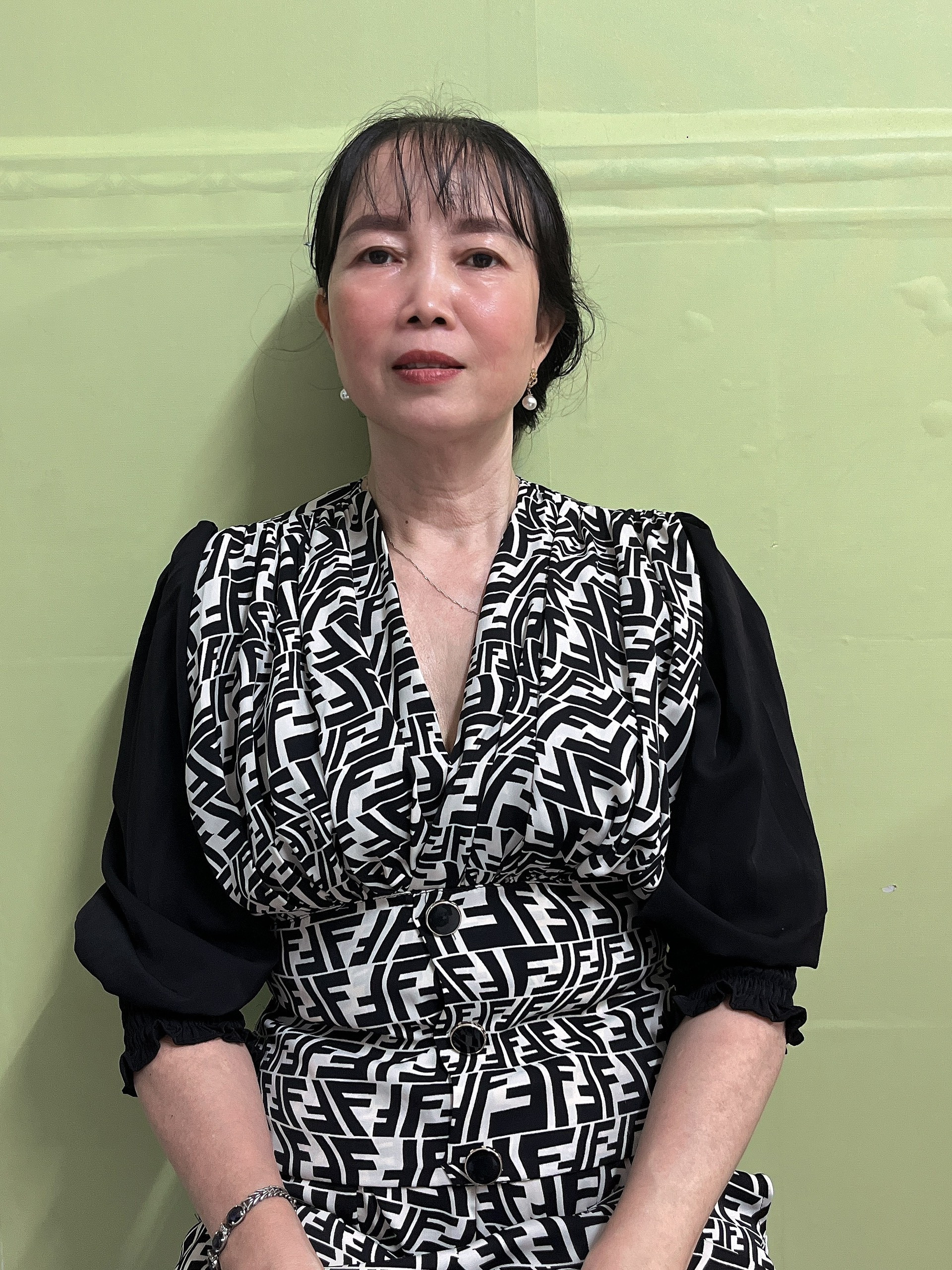 Chị Nguyễn Thị Thùy Linh sn 1975 Quê Sóc Trăng xin việc GIÚP VIỆC NHÀ, PHỤ CHĂM BÉ