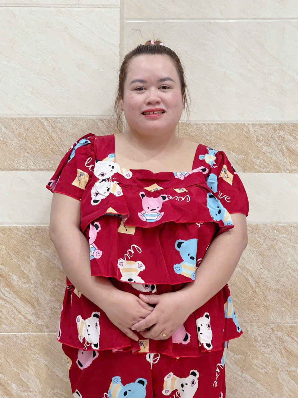 Nguyễn Thị Việt Nga , sinh năm 1980  , quê Phú Yên