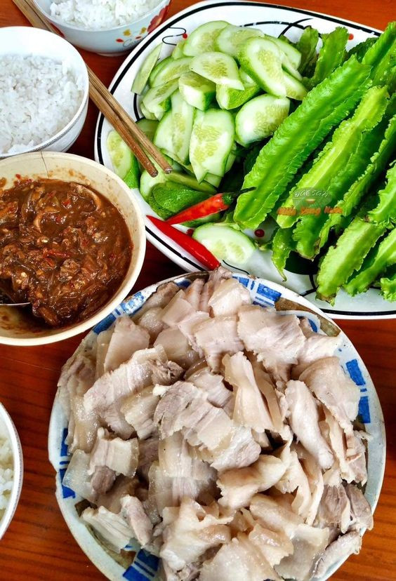 Tuyển Chị Giúp Việc, Nấu Cơm, Dọn Nhà Cửa, Ở Quận Phú Nhuận.