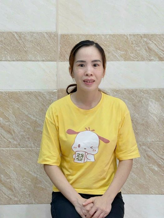 Chị Linh , Sinh 1990, Quê ở Tiền Giang Tìm việc làm ở lại với gia đình