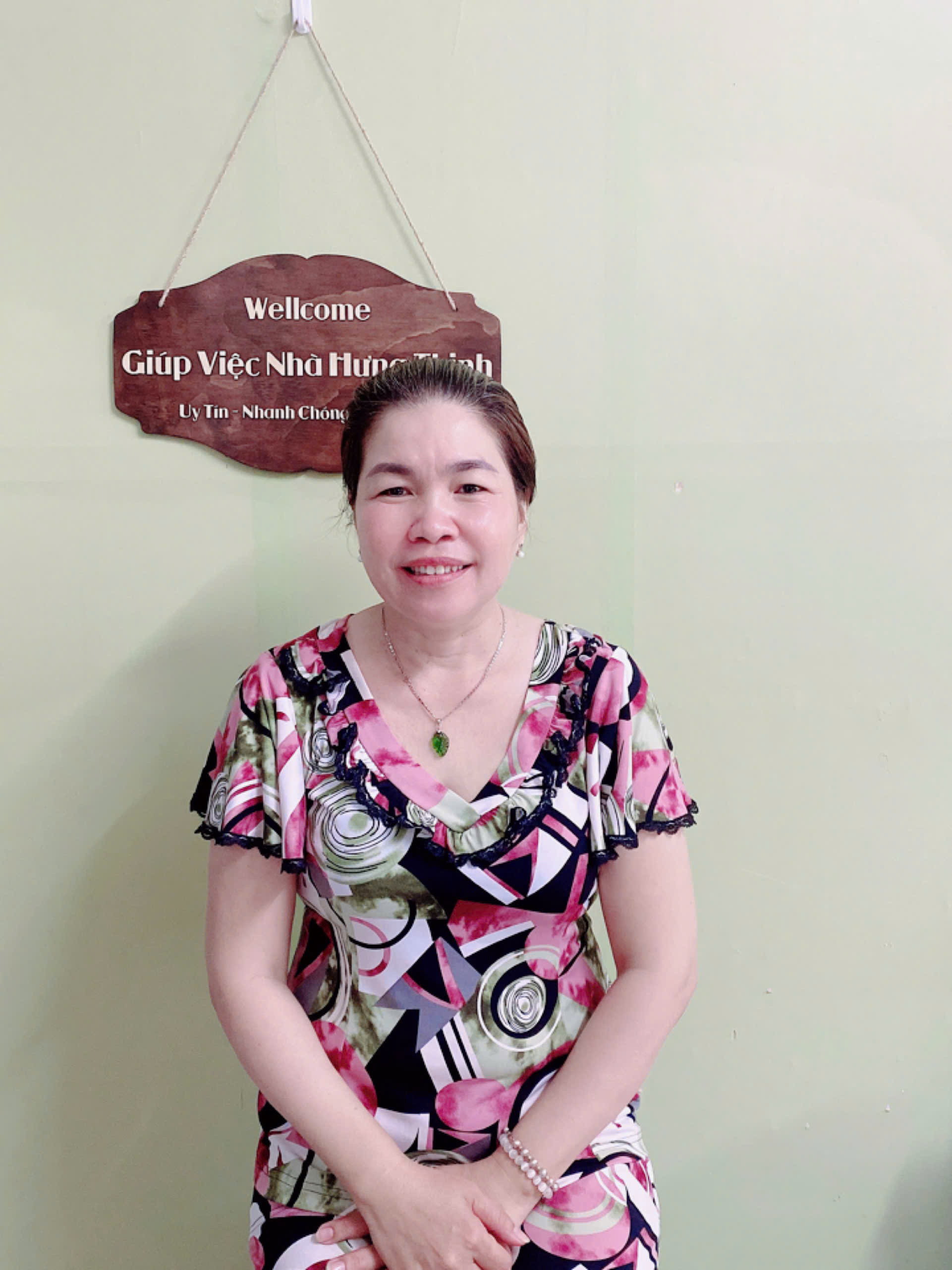 Chị Tuyết Trinh - 1974 - quê Hậu Giang - Chuyên Giúp Việc Gia Đình - Tìm Việc Làm Ở Lại