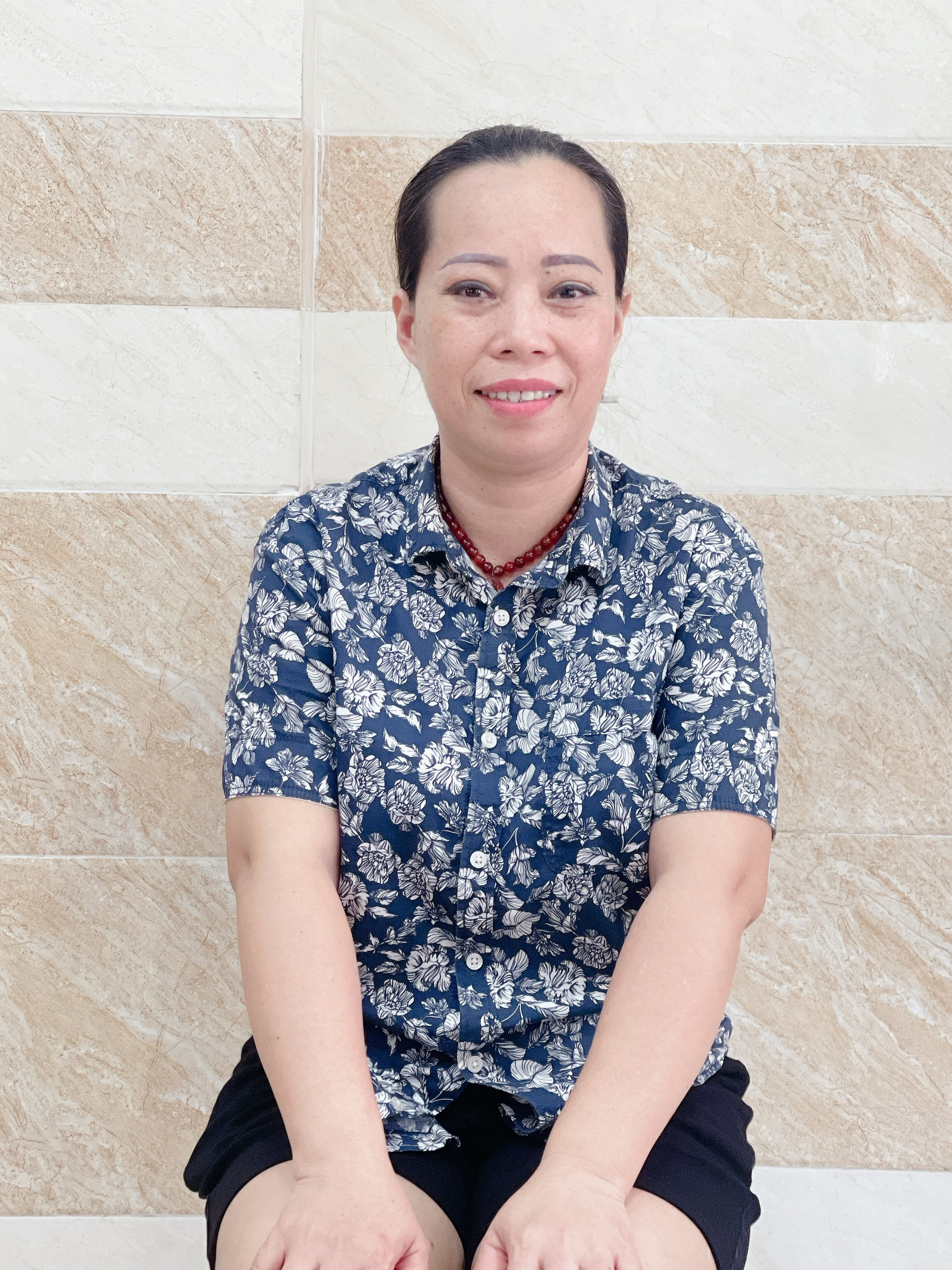 CHỊ LIÊN CHỊU KHÓ- SẠCH SẼ- CHỦ ĐỘNG CÔNG VIỆC