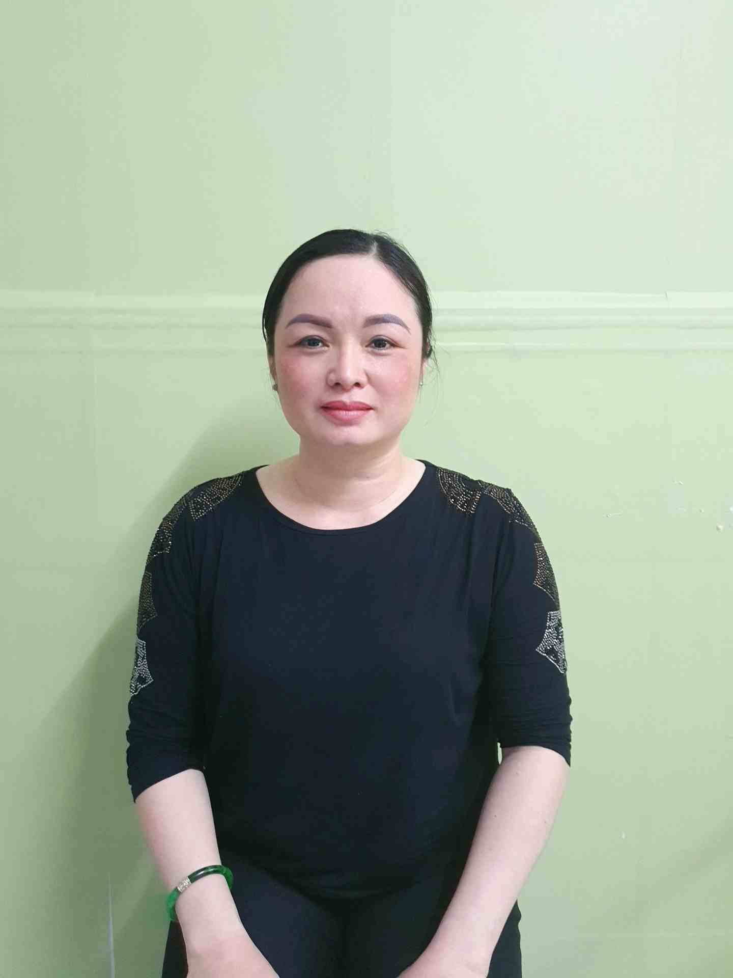 CHỊ TRẦN THỊ LOAN - 42 TUỔI - NGƯỜI MIỀN TÂY. CHỊ CHƯA LẬP GIA ĐÌNH NÊN KHÔNG CÓ GÌ VƯỚNG BẬN