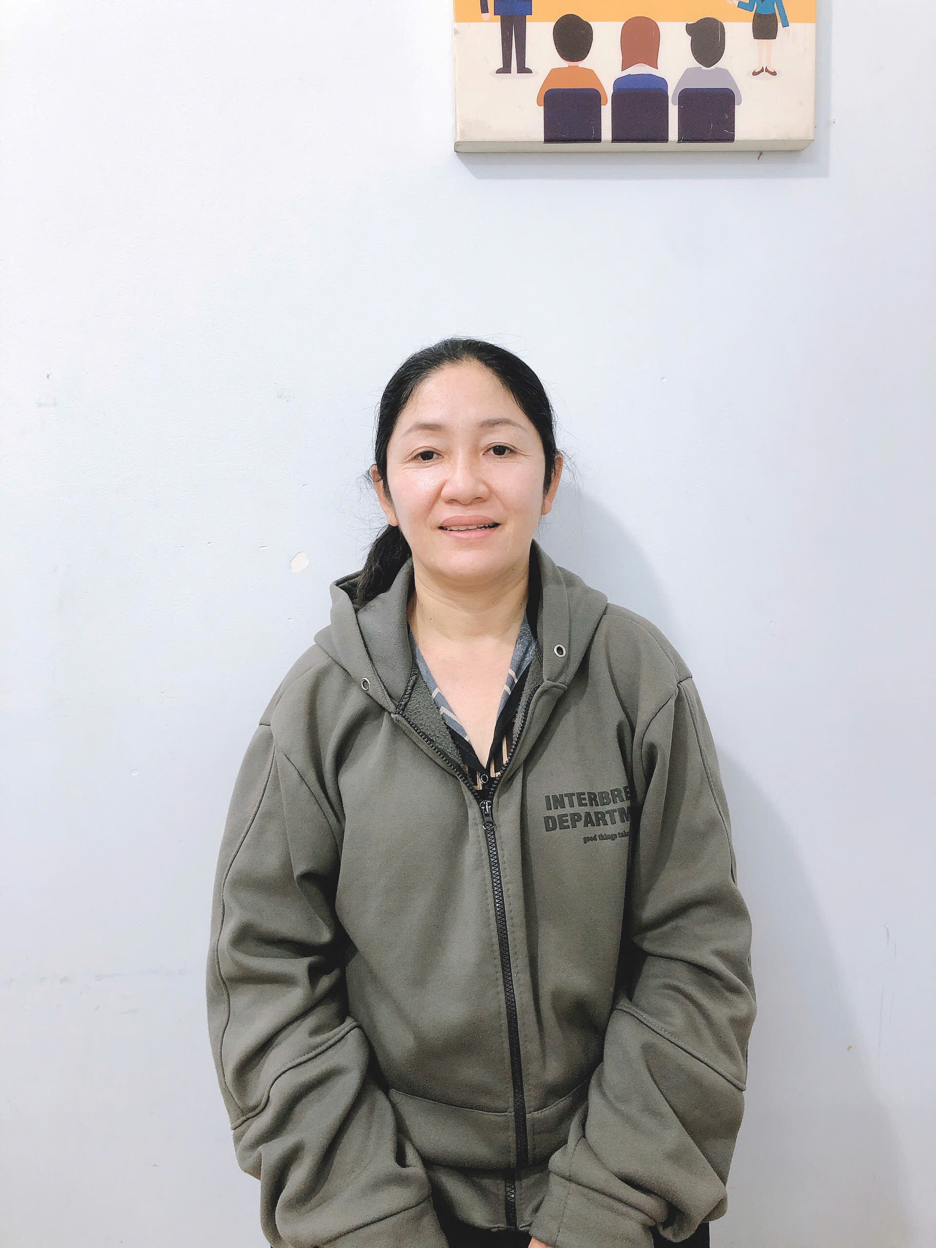 tìm việc cho cô Hoa 44t có kinh nghiệm chăm sinh, nấu ăn ngon